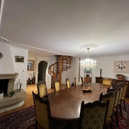 Maithili -152-year-old Majestic *