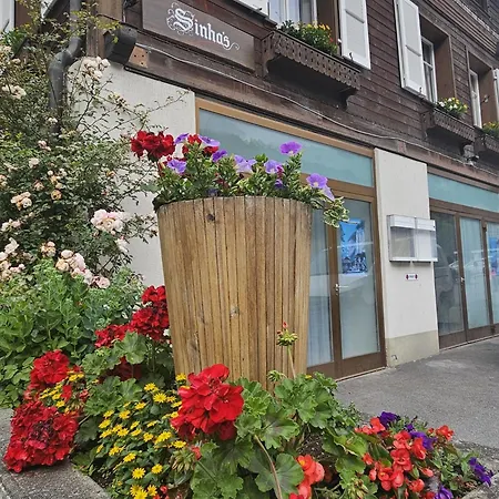 Maithili -152-year-old Majestic * Lauterbrunnen