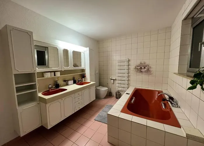 Maithili -152-year-old Majestic ラウターブルンネン