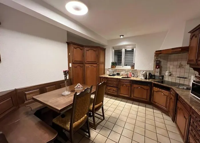 Maithili -152-year-old Majestic シャレー *