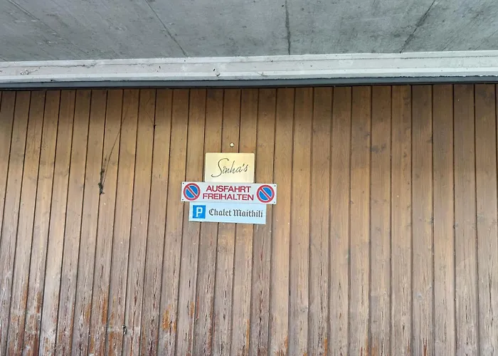 シャレー Maithili -152-year-old Majestic