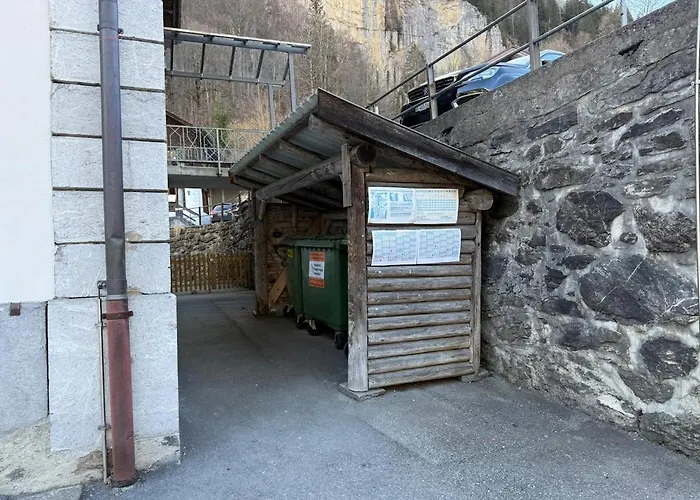 Maithili -152-year-old Majestic * ラウターブルンネン