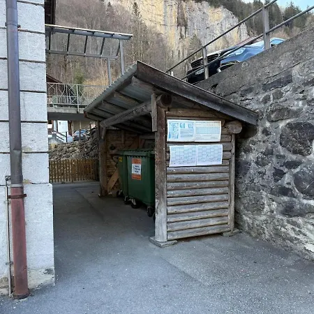 Maithili -152-year-old Majestic * Lauterbrunnen